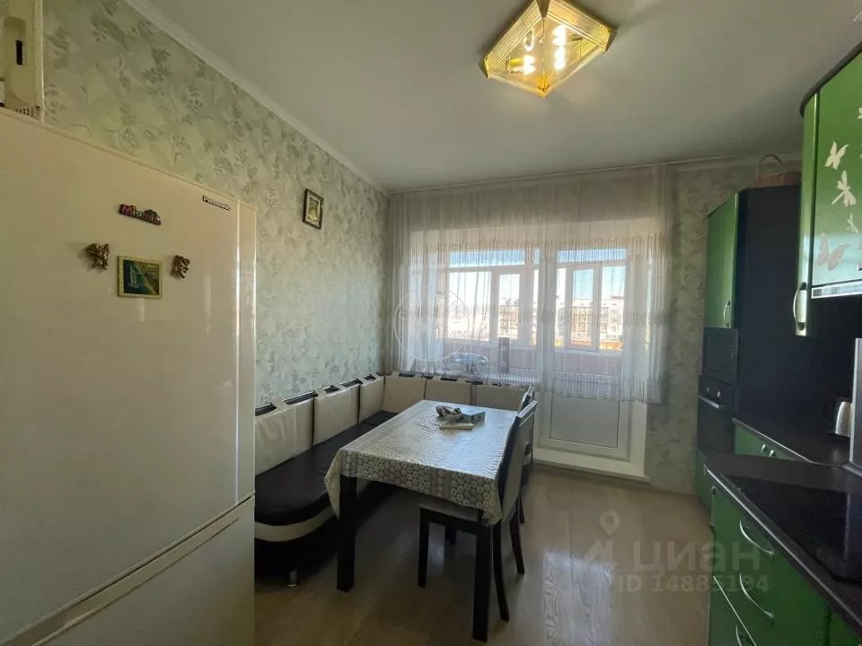 Baibol - 3-комн. квартира, площадь 72 м²