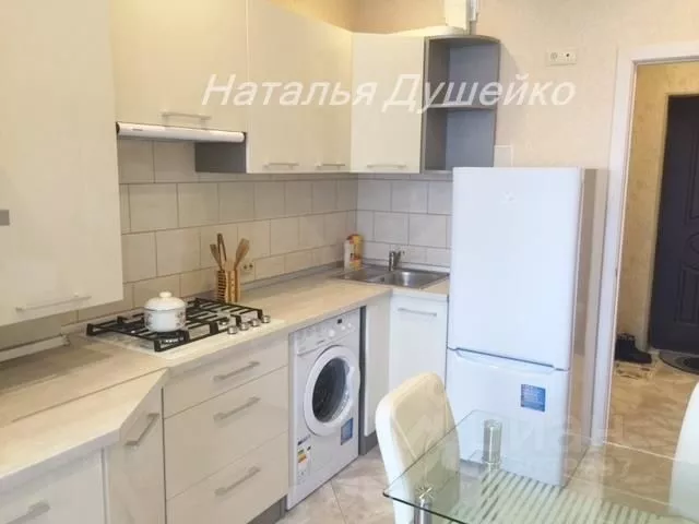 Baibol - 1-комнатная квартира, 40 м²
